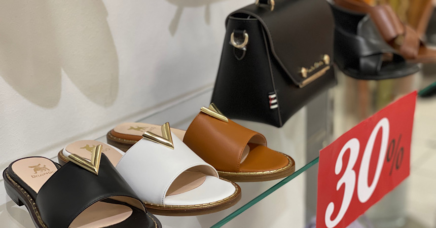Sandali: saldi da Boutique Vitalini